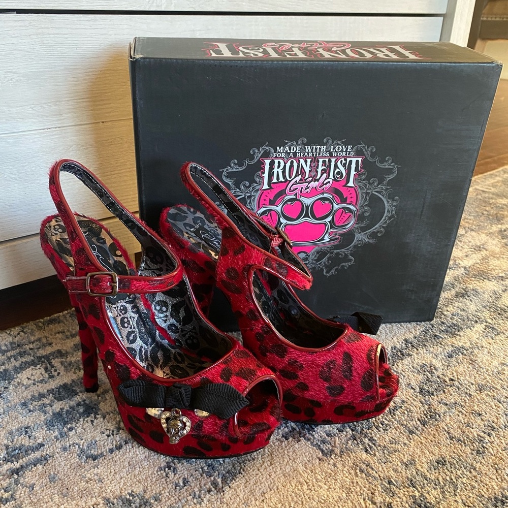 Iron Fist size 7 red leopard skull heels